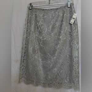 NWT Talbot’s Collection pale gray lace skirt sz S